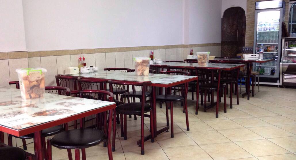 Yer Sahane Fiyatlar Yemek Ve Hizmet Kalitesine Gore Cok Pahali Tuzla Yat Kulubu Restoran Istanbul Turkiye Tripadvisor